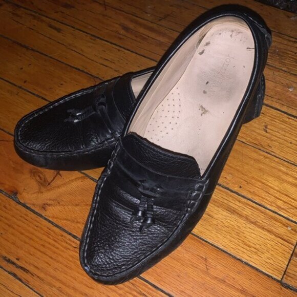 Cole Haan black penny loafers to perfect your office look - Picture 1 of 5